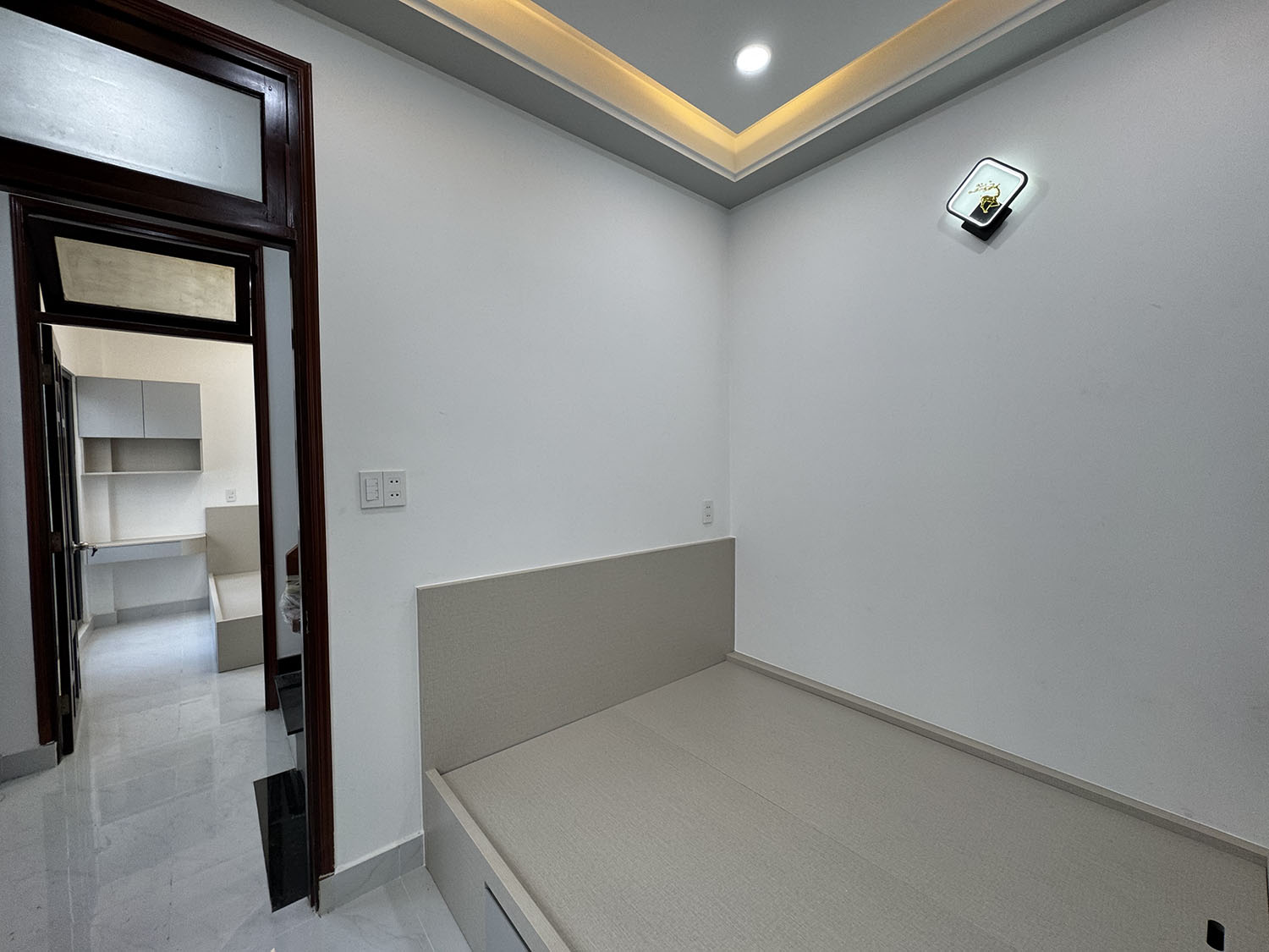 Biệt thự mini t.kế Tân Cổ Điển đẹp lung linh mặt tiền thụt (sát và liền kế mặt tiền ) Đoàn Thị Điểm